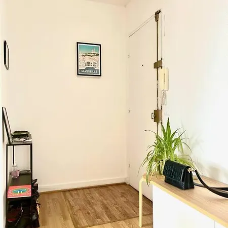 20e, 70m2 Calme Et Lumineux Avec 2 Balcons Daire