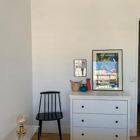 Daire 20e, 70m2 Calme Et Lumineux Avec 2 Balcons Paris