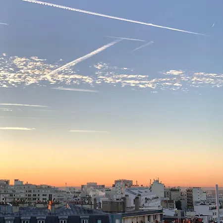 20e, 70m2 Calme Et Lumineux Avec 2 Balcons Paris